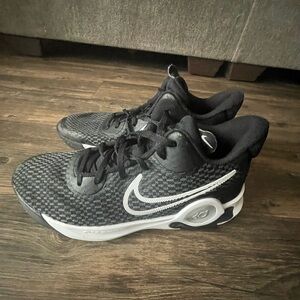 Nike basketball shoes